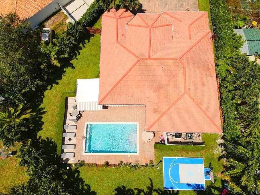 Miami 5Br Villa W Heated Pool, Games & Bbq L01 커틀러 베이 외부 사진
