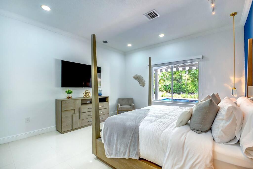 Miami 5Br Villa W Heated Pool, Games & Bbq L01 커틀러 베이 외부 사진